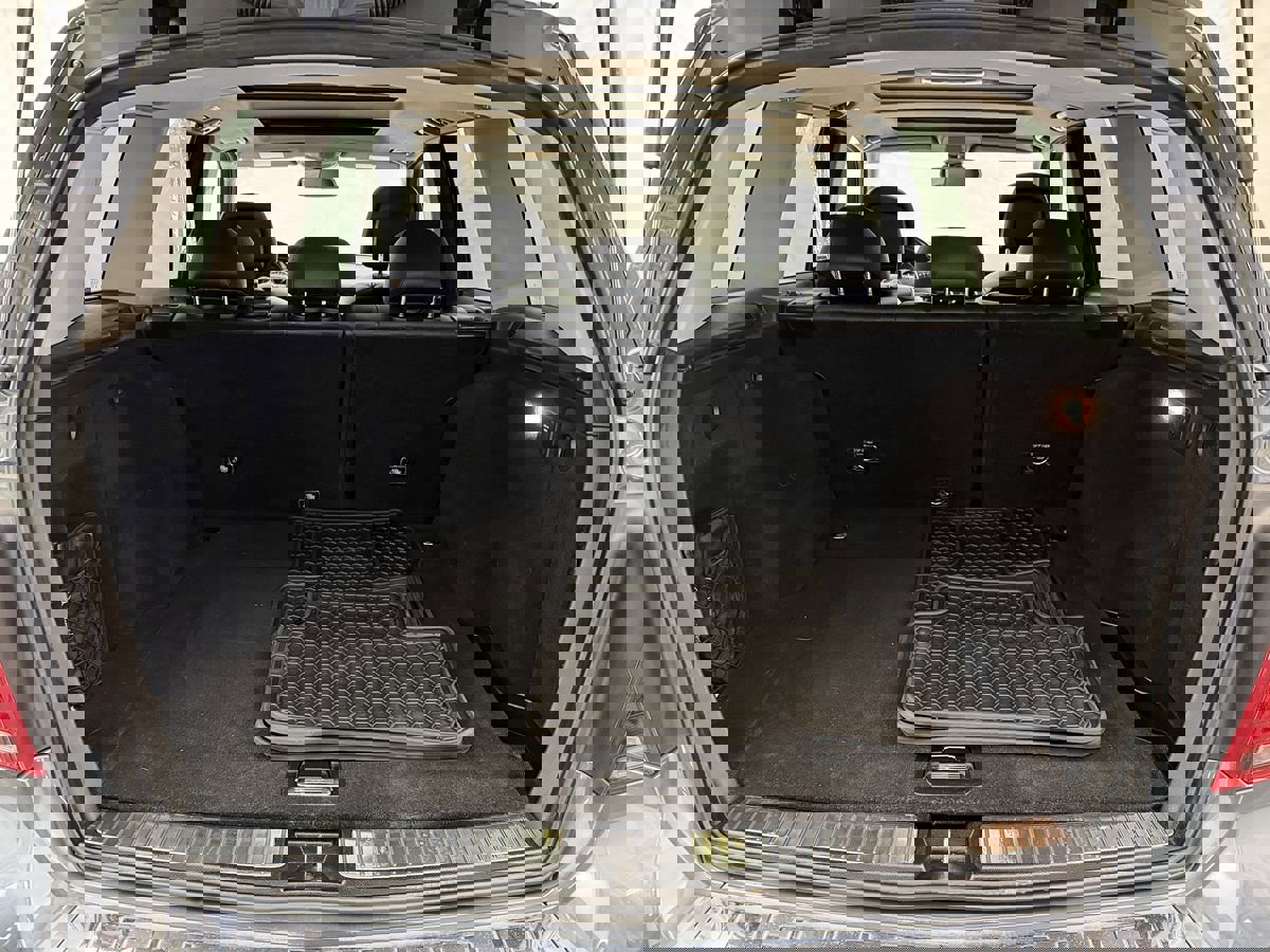 Used 2014 Mercedes-Benz GLK 350 4MATIC Premium image 22