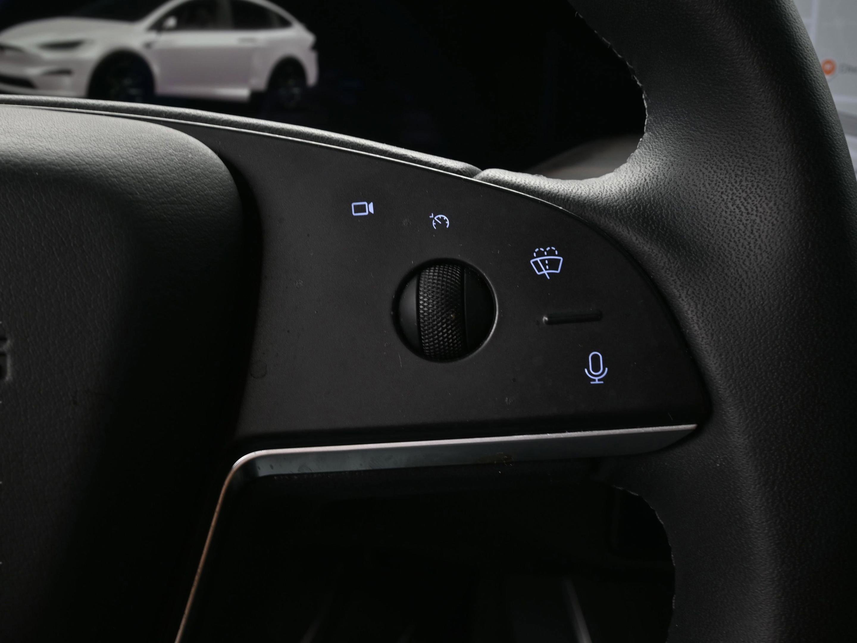 Used 2024 Tesla Model X image 26