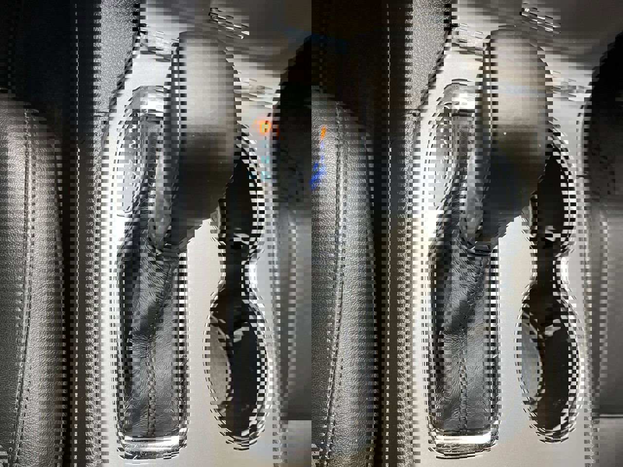 Used 2018 Jeep Grand Cherokee Limited image 24