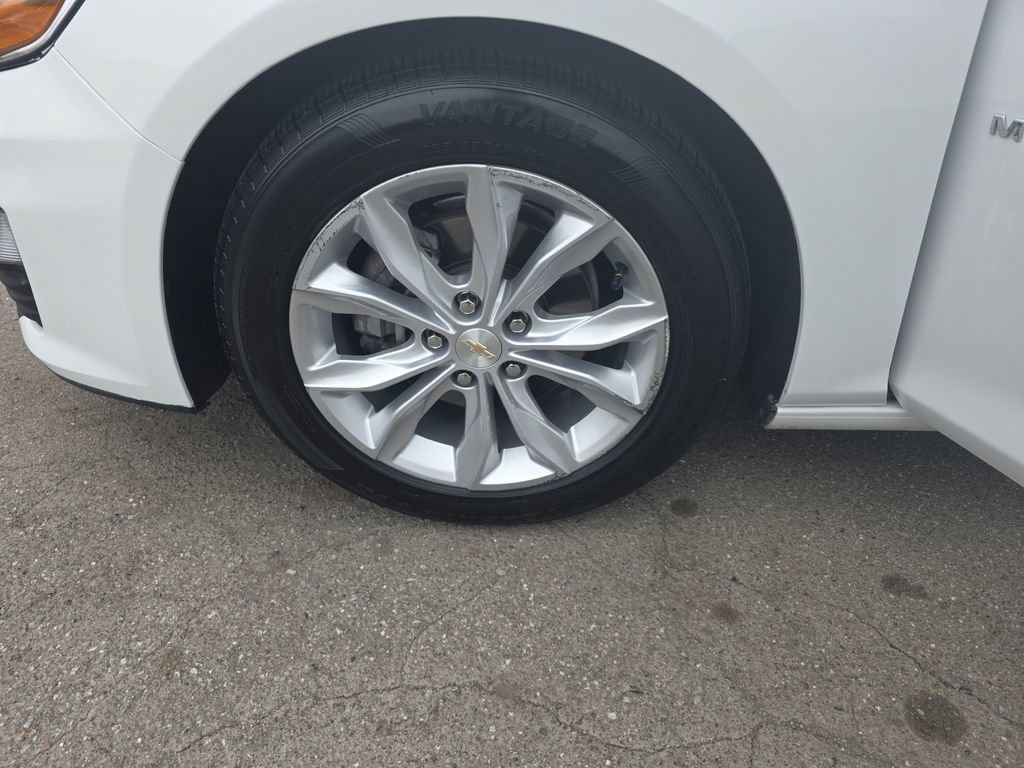 Used 2023 Chevrolet Malibu LT FWD image 24
