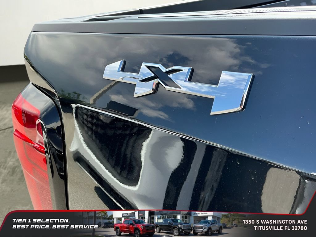 Used 2025 GMC Sierra 1500 Elevation image 13