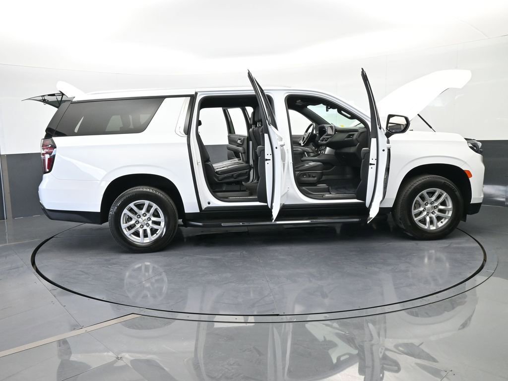 Used 2024 Chevrolet Suburban LT image 77