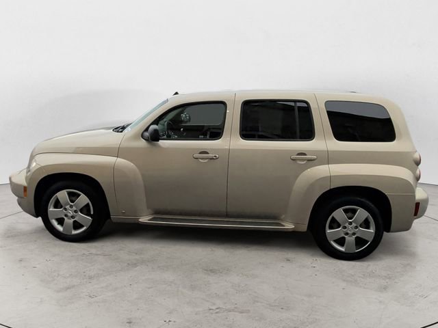 Used 2009 Chevrolet HHR LS FWD image 2