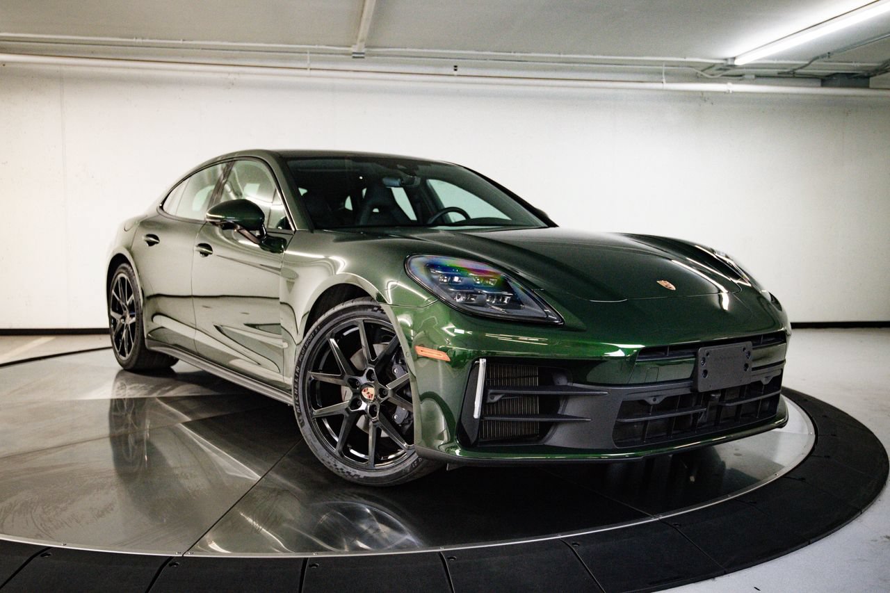 Certified 2025 Porsche Panamera image 9