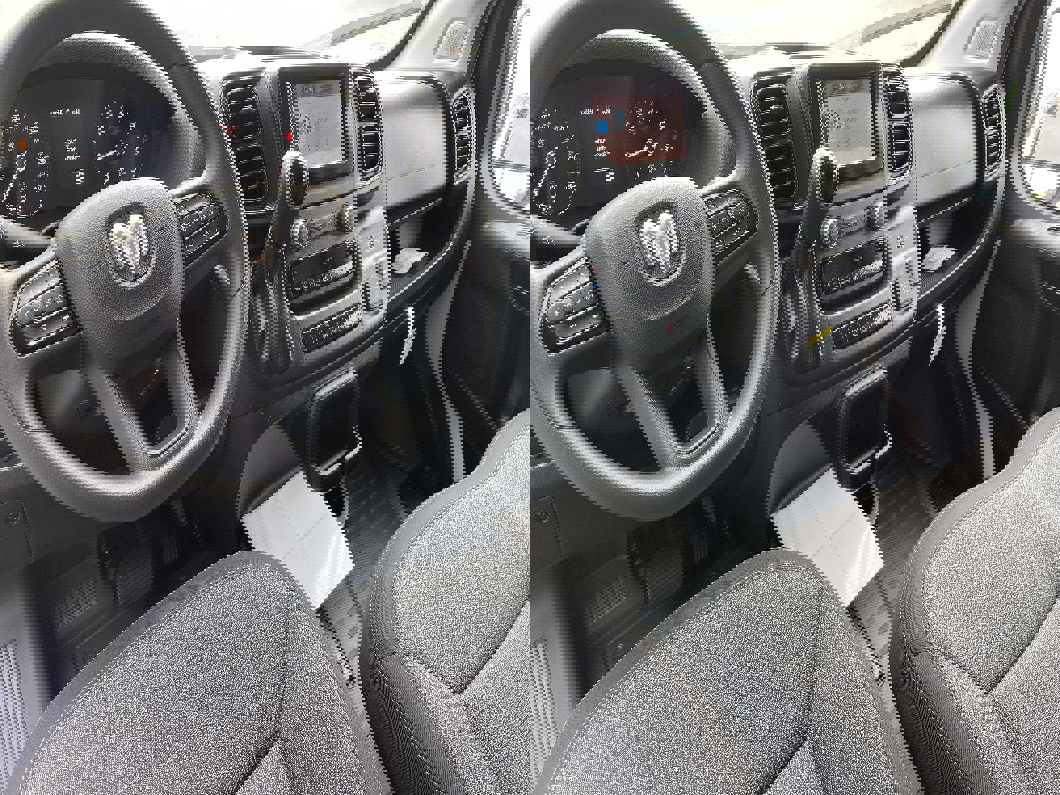 New 2025 RAM ProMaster 2500 w/ Convenience Group image 17