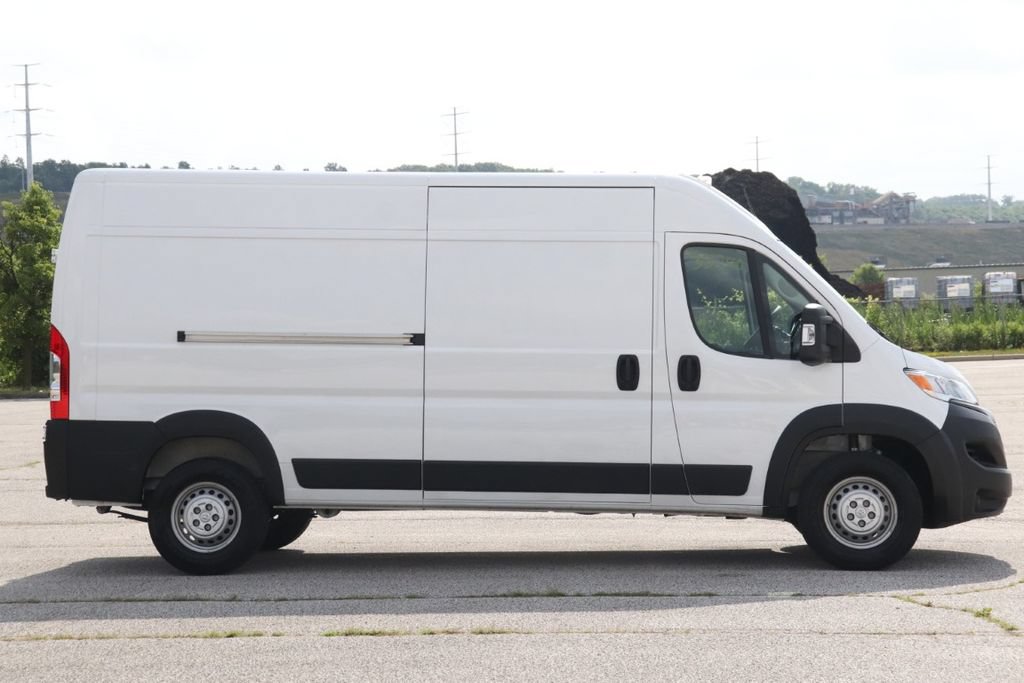 Used 2026 RAM ProMaster 2500 w/ Convenience Group FWD image 10
