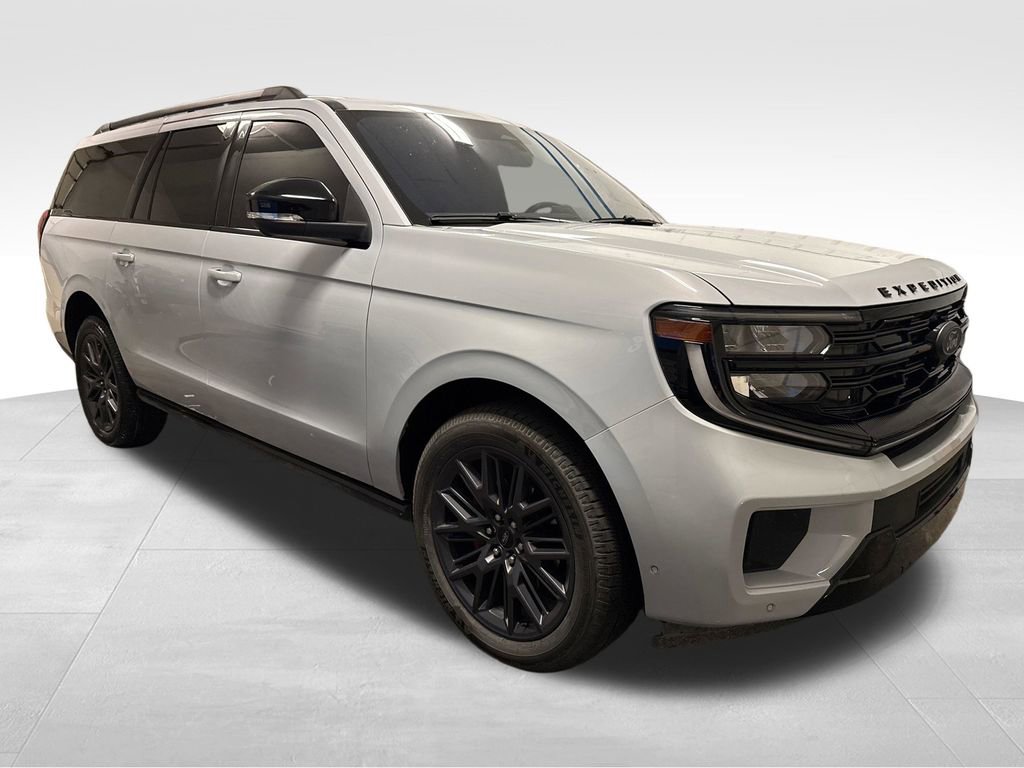 Used 2025 Ford Expedition Max Platinum w/ Stealth Performance Package image 6