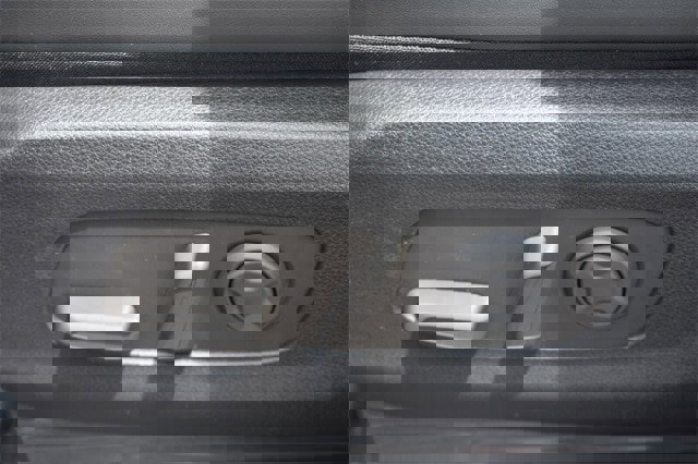 New 2026 Kia Carnival SX image 24