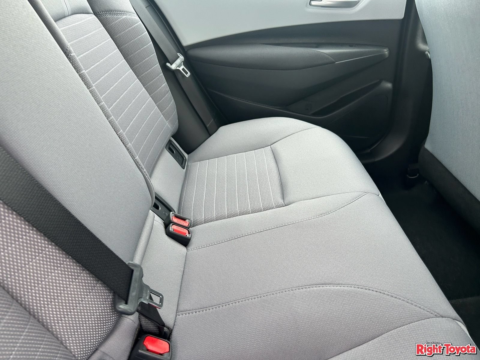 New 2026 Toyota Corolla SE w/ Carpet Mat Package (TMS) FWD image 14