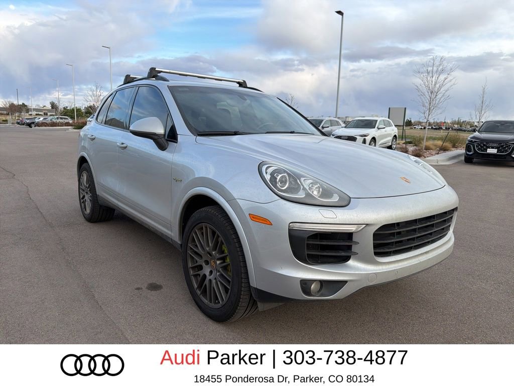 Used 2018 Porsche Cayenne S image 3