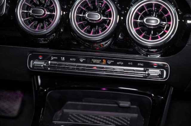 New 2025 Mercedes-Benz CLA 250 4MATIC image 16