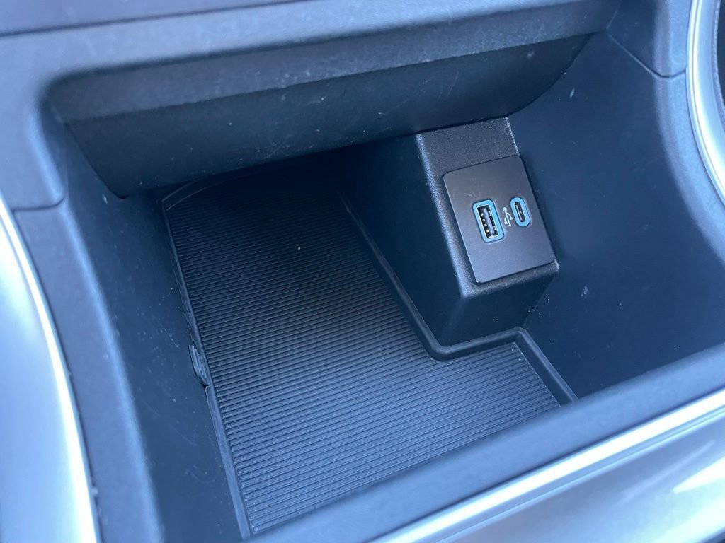 Used 2023 Ford Edge SEL image 12