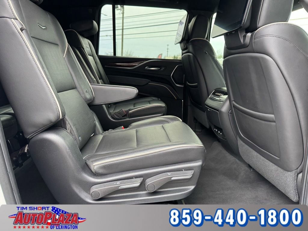 Used 2021 Cadillac Escalade ESV Premium Luxury image 48