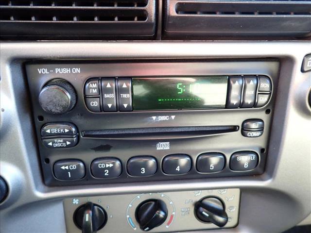 Used 2005 Ford Explorer Sport Trac XLS image 17