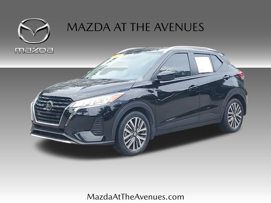 Used 2021 Nissan Kicks SV