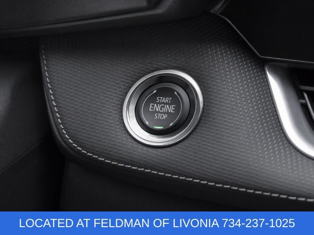 Used 2025 Chevrolet Equinox LT FWD image 17