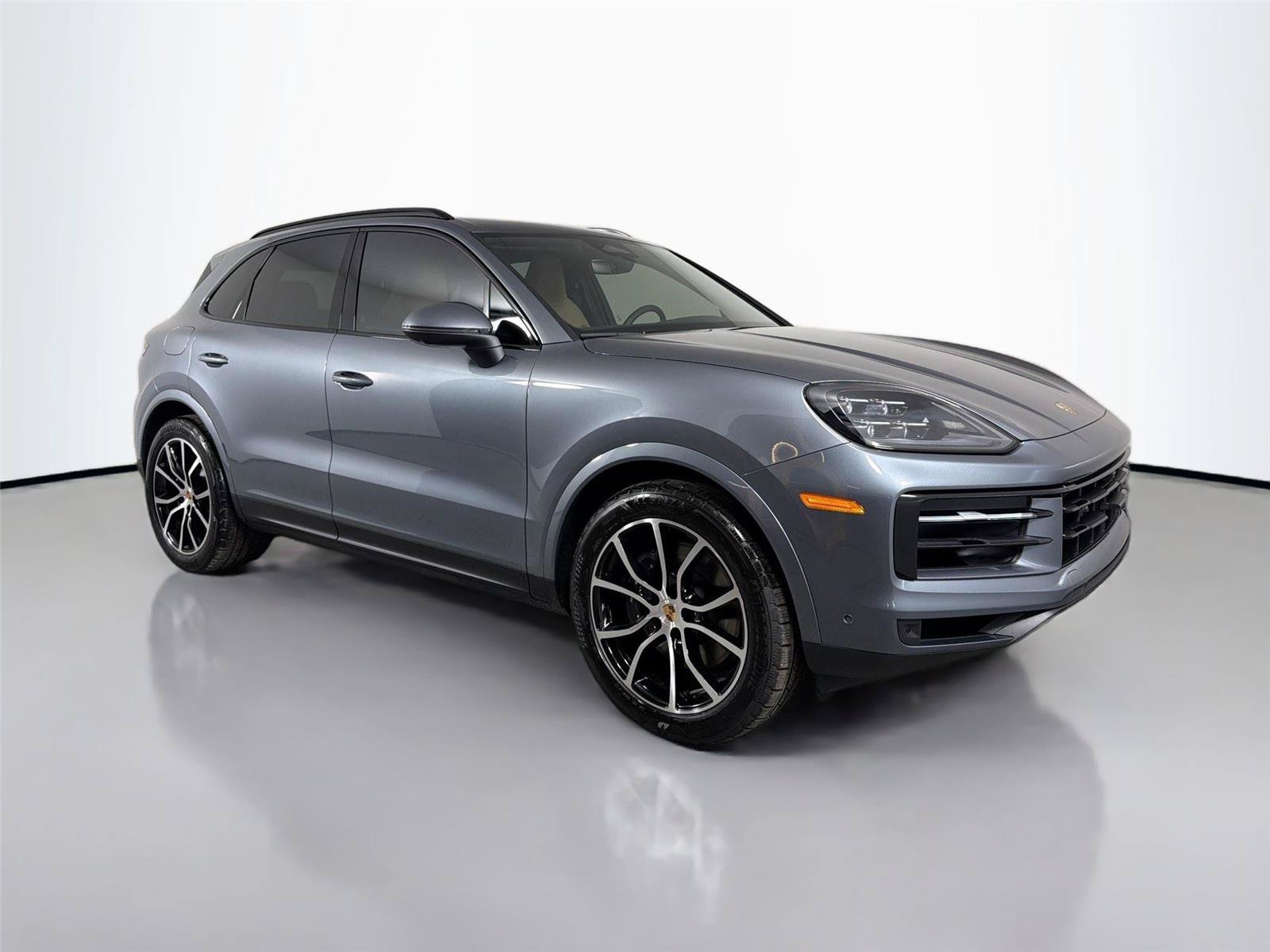 Certified 2026 Porsche Cayenne AWD/4WD image 9