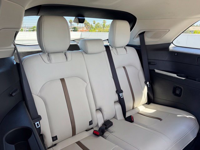 Certified 2024 MAZDA CX-90 Plug-In Hybrid w/ Premium Plus AWD/4WD image 21