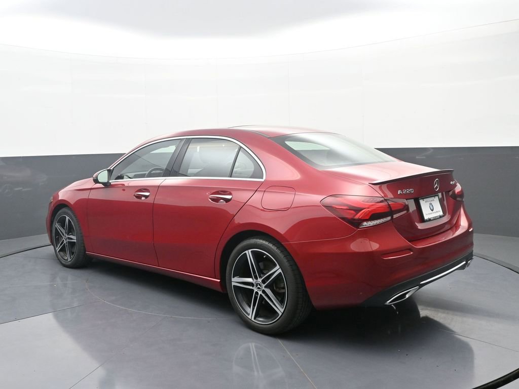 Used 2022 Mercedes-Benz A 220 4MATIC image 5