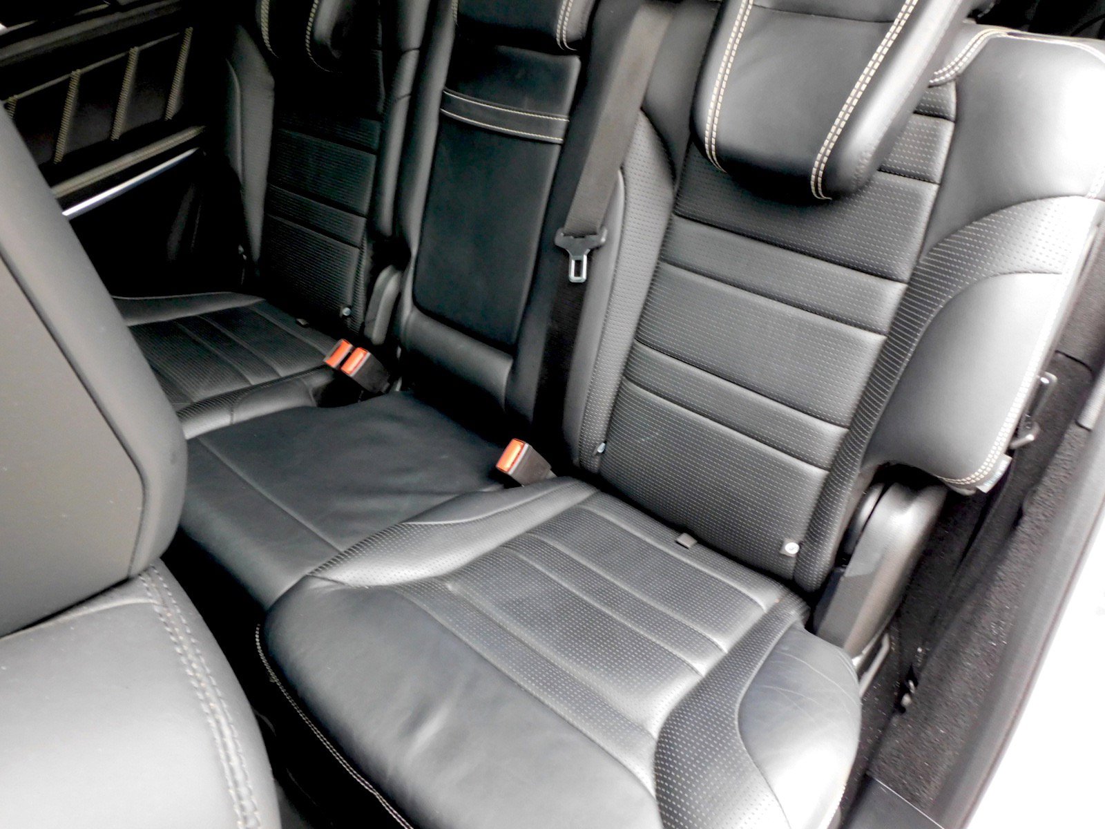 Used 2016 Mercedes-Benz GL 63 AMG 4MATIC image 16