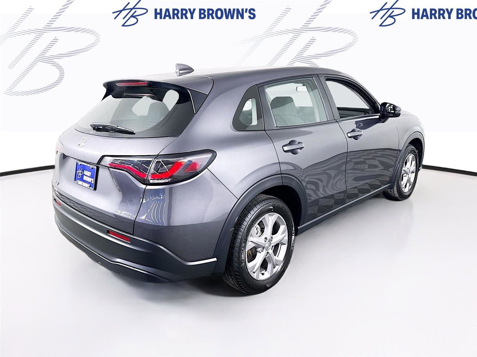 Used 2025 Honda HR-V LX image 28