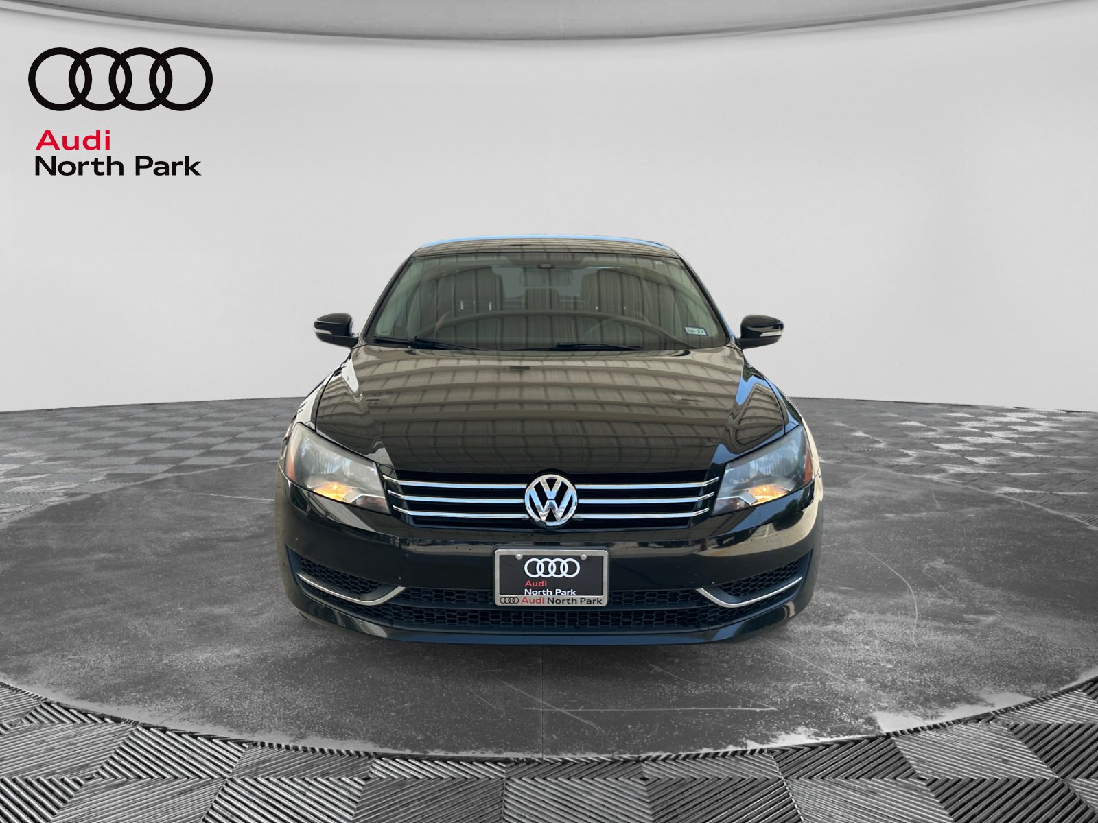 Used 2015 Volkswagen Passat 1.8T Wolfsburg Edition FWD image 8