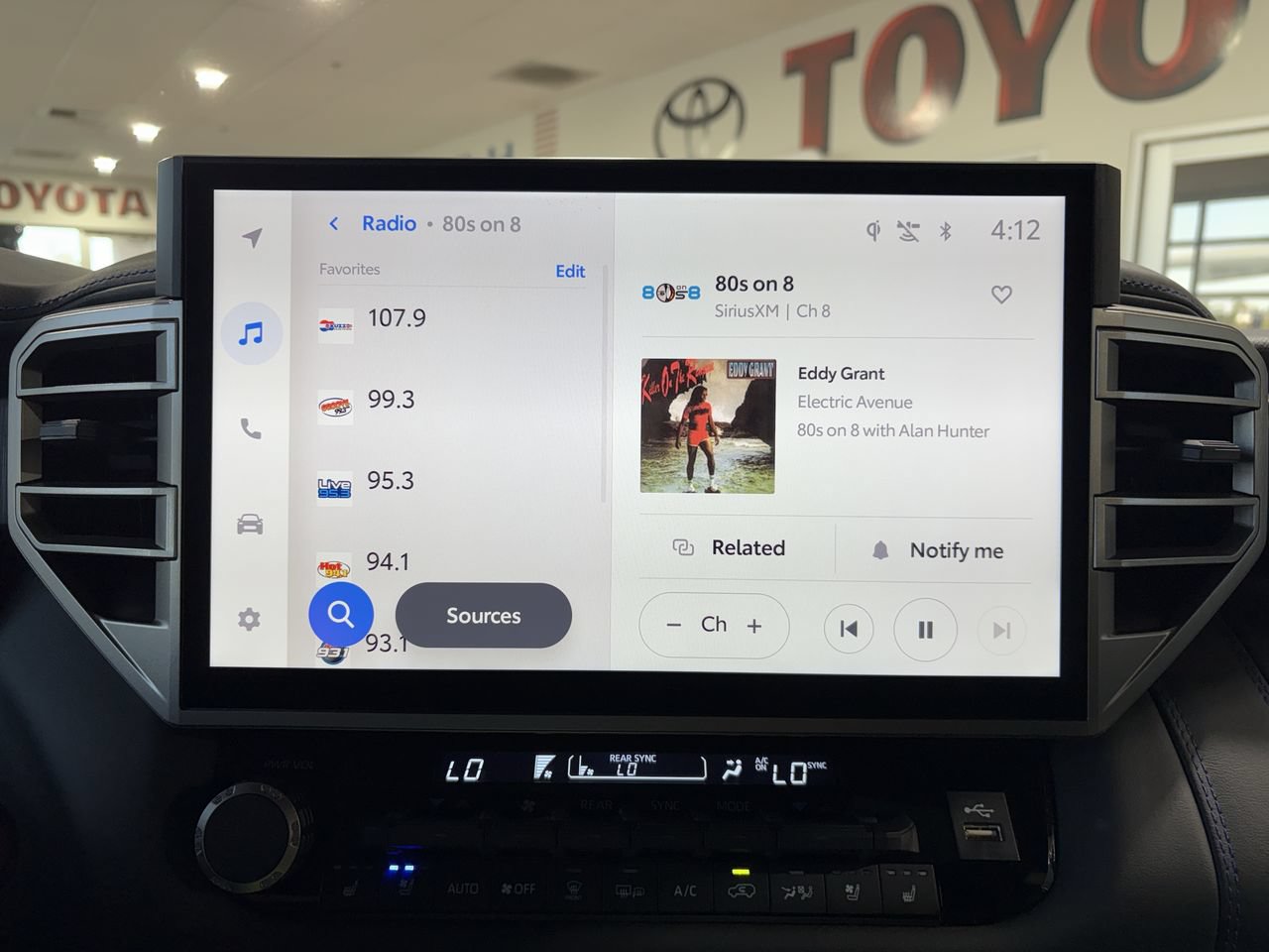 New 2026 Toyota Sequoia Platinum w/ TRD Off-Road Package AWD/4WD image 17