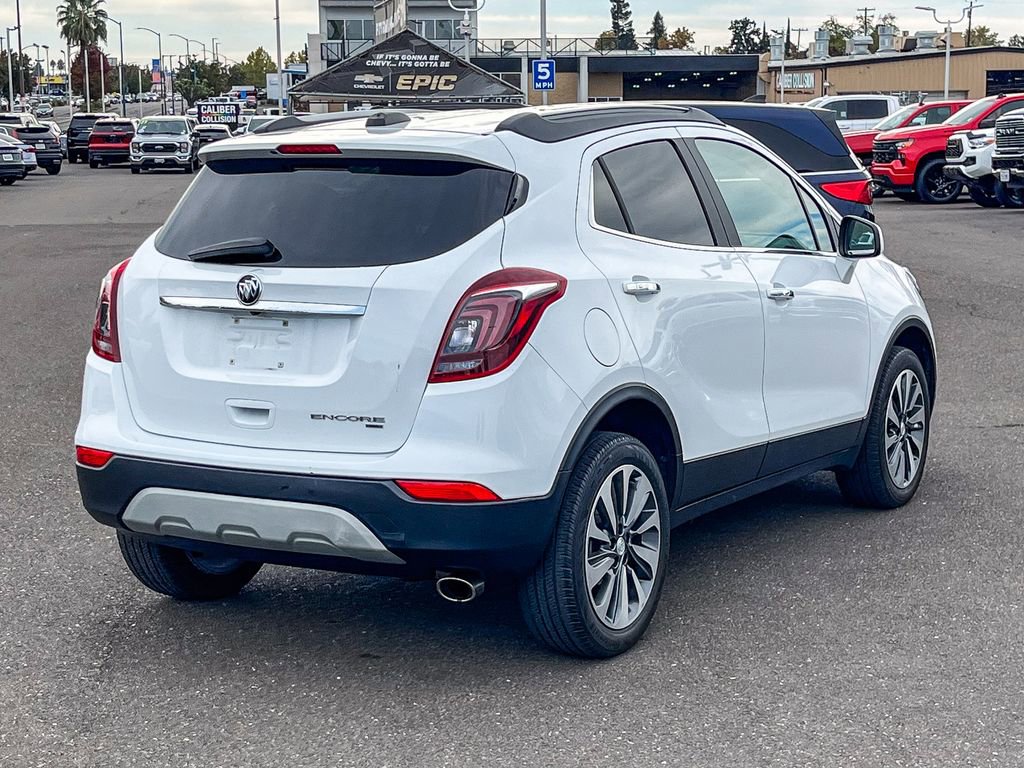 Used 2022 Buick Encore Preferred image 4