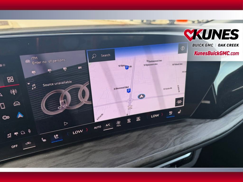 Used 2025 Audi Q5 Premium Plus AWD/4WD image 16