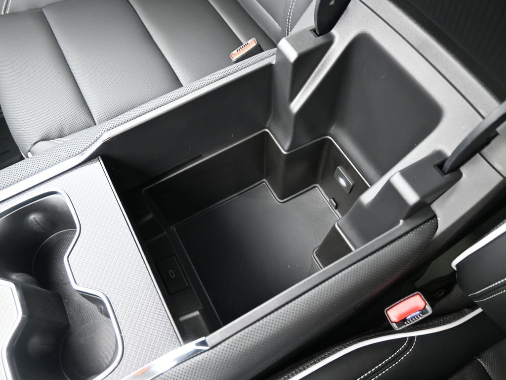 New 2026 GMC Sierra EV Elevation image 19