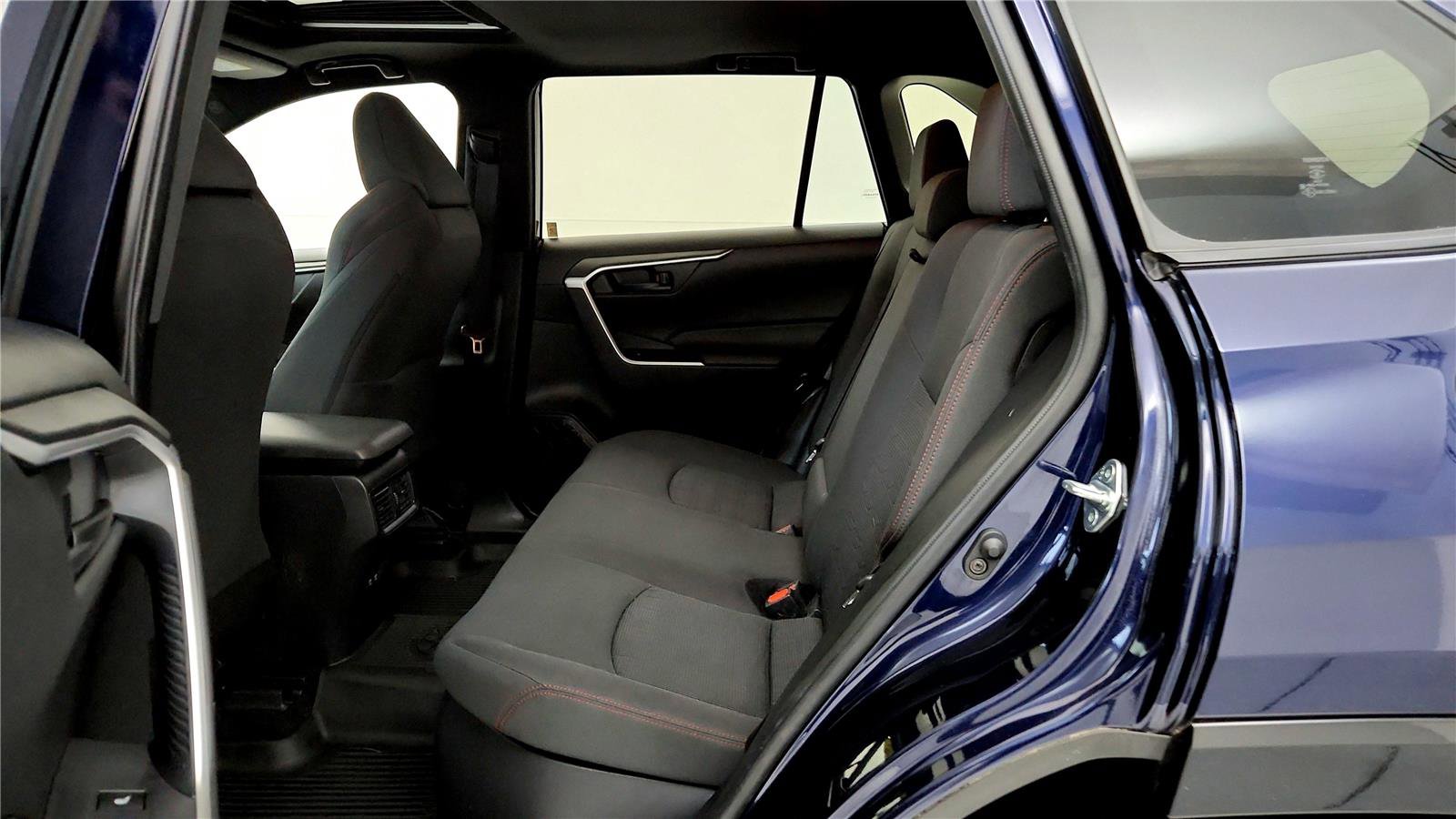 Certified 2021 Toyota RAV4 SE w/ Weather & Moonroof Package image 31