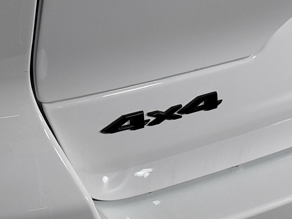 New 2026 Jeep Grand Cherokee Altitude AWD/4WD image 25