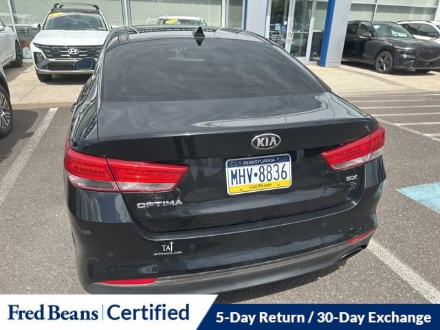 Used 2018 Kia Optima EX w/ Premium Package FWD image 8
