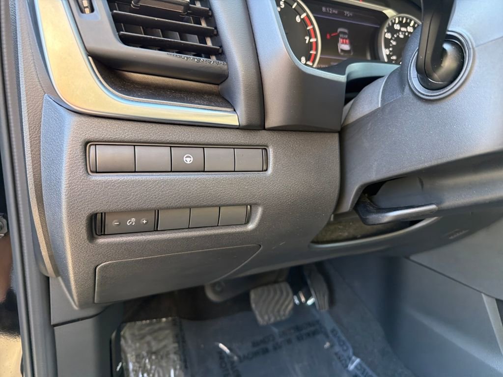 Certified 2023 Nissan Rogue SV image 20