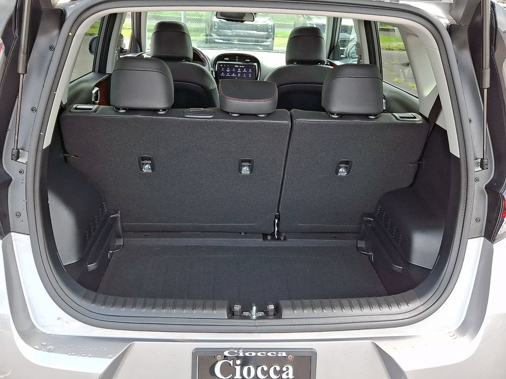 Used 2025 Kia Soul GT-Line FWD image 31