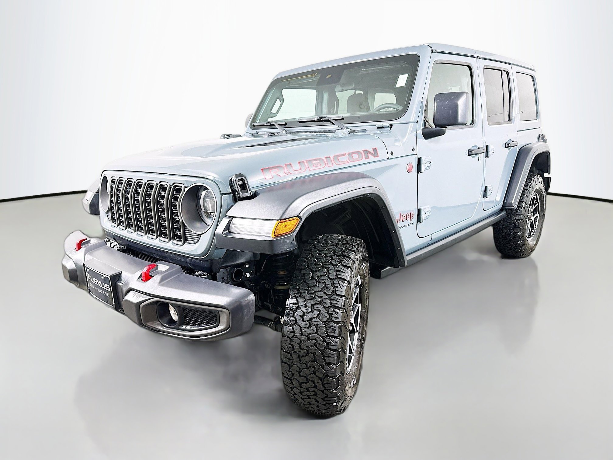 Used 2025 Jeep Wrangler Unlimited Rubicon w/ Convenience Group image 3