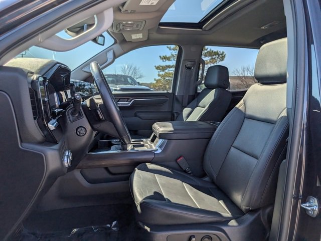 Used 2023 GMC Sierra 1500 SLT w/ SLT Premium Package image 8