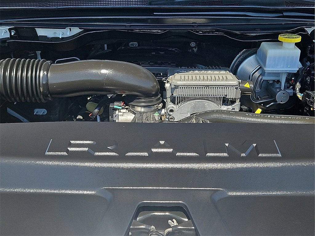 Used 2024 RAM 1500 Laramie image 13