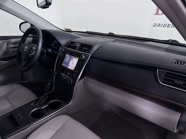Used 2015 Toyota Camry XLE FWD image 32