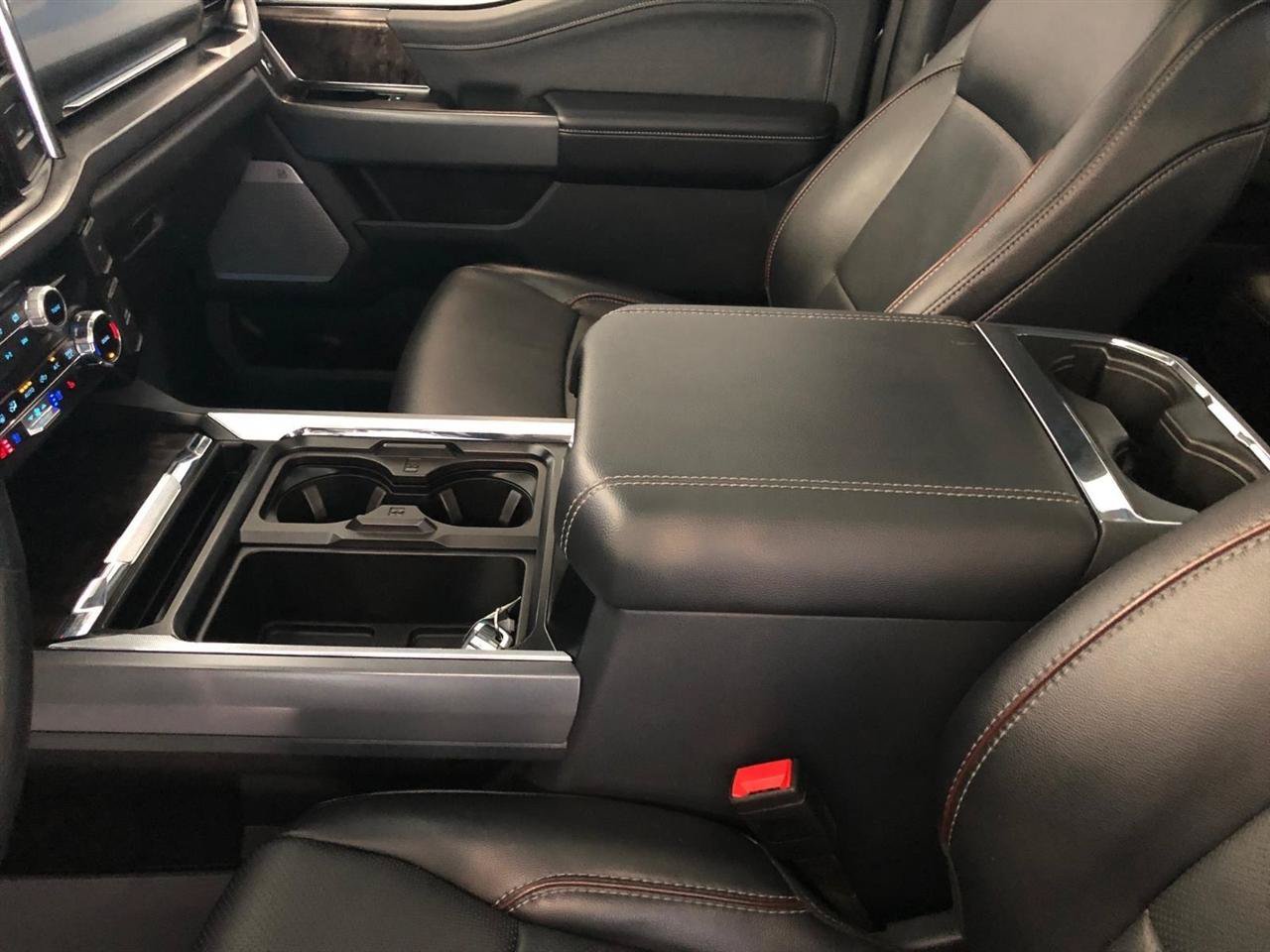 Used 2024 Ford F250 Lariat w/ Lariat Ultimate Package AWD/4WD image 8