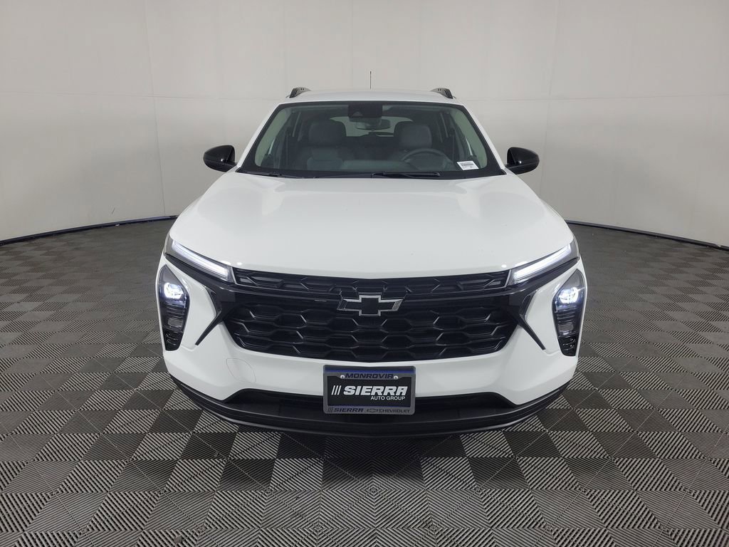 New 2026 Chevrolet Trax LT w/ Midnight Edition image 9