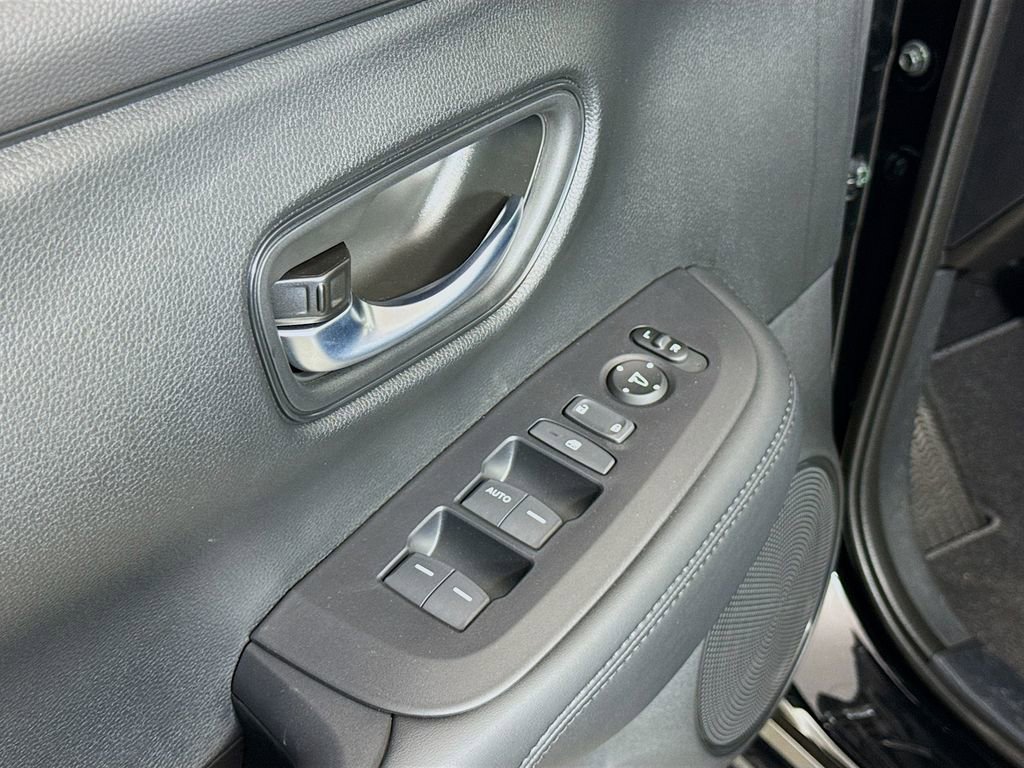 New 2026 Honda HR-V LX image 18