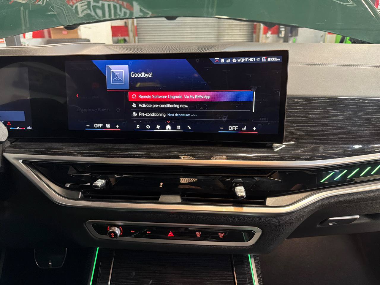 Used 2024 BMW X7 M60i w/ M Sport Professional Package AWD/4WD image 19