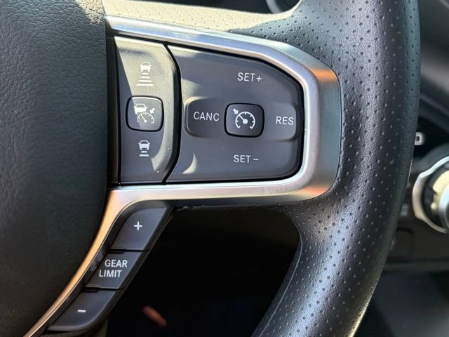 New 2026 RAM 1500 Express AWD/4WD image 14