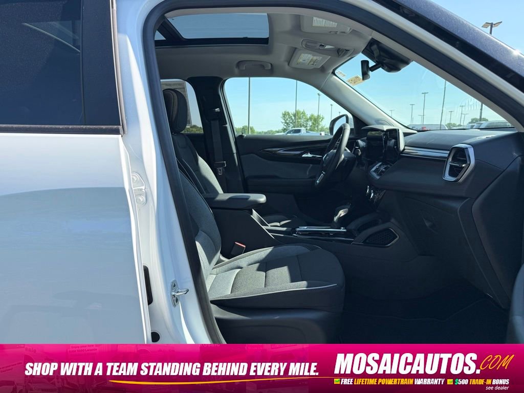 New 2026 Chevrolet TrailBlazer LT w/ Convenience Package AWD/4WD image 11