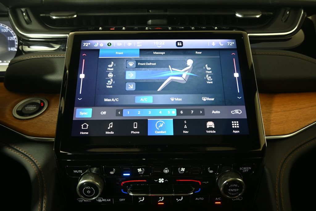 Used 2023 Jeep Grand Cherokee L Summit AWD/4WD image 29