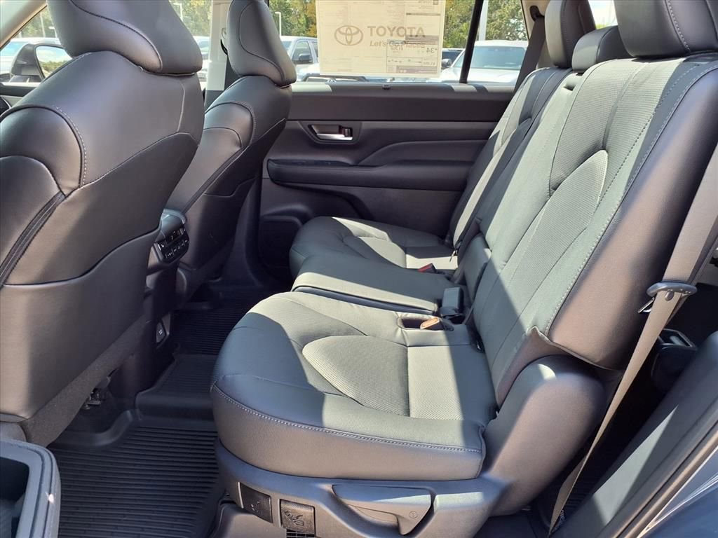Certified 2026 Toyota Grand Highlander Limited image 13