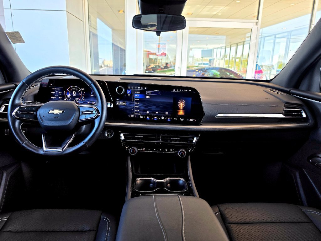 Used 2024 Chevrolet Traverse LT w/ LPO, Floor Liner Package AWD/4WD image 22