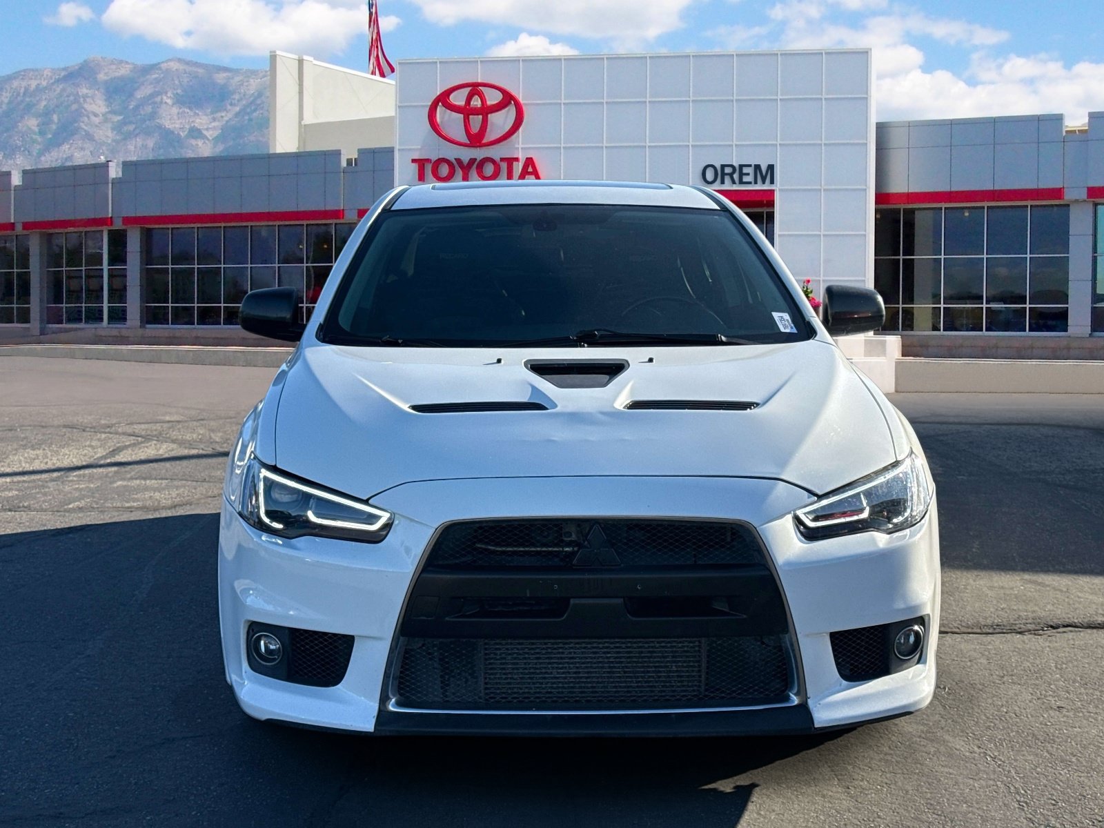 Used 2014 Mitsubishi Lancer Evolution MR AWD/4WD image 2