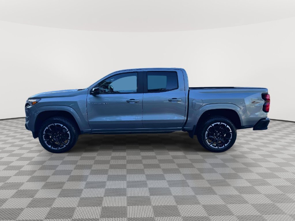 Used 2026 Chevrolet Colorado Z71 w/ Z71 Convenience Package 2 AWD/4WD image 4